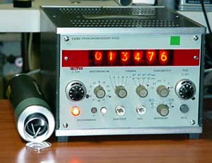 Scaler RFT mod. 20026, con sonda proporzionale per radiazioni Alfa, Beta e Gamma.