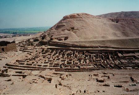 Picutre of Deir el-Medineh.
