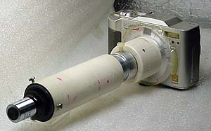 Omniscope in versione fotografica: l'oculare  sostituito dalla mia Panasonic digitale per microscopia (vedi Dispensa di microscopia #4.