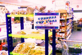 cuddure e cudduredde siciliane al supermarket-prod.locale(dulces de Sicilia en Pascua)