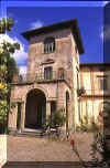 mendels villa striano ext.jpg (32013 byte)