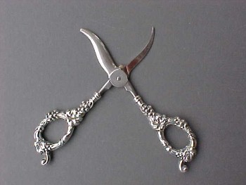 grape shears with silver handle