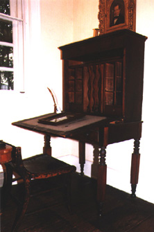 La scrivania di Poe, Baltimore Museum