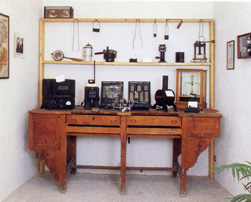 Banco odontotecnico (1900).